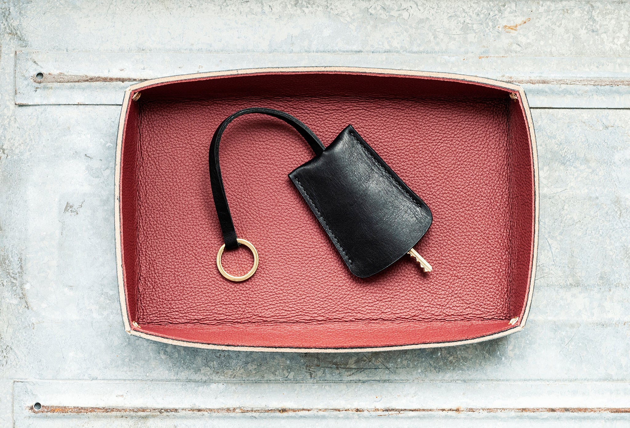6x10 Rectangular Catchall - Burgundy&Black