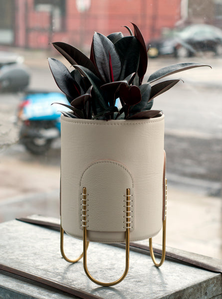 Queen Plant Stand / Off-White