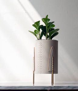 Mini Queen Planter -Off White